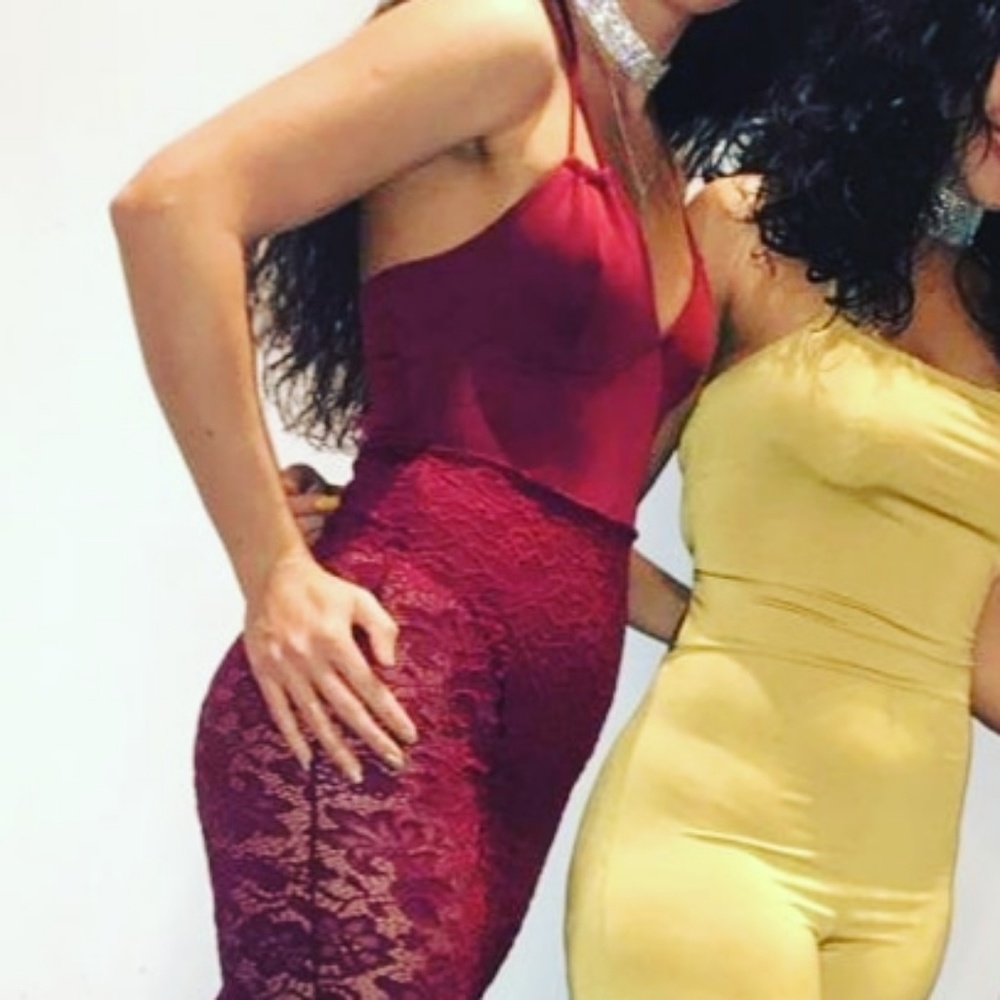 Dress - Picture 6 of 6